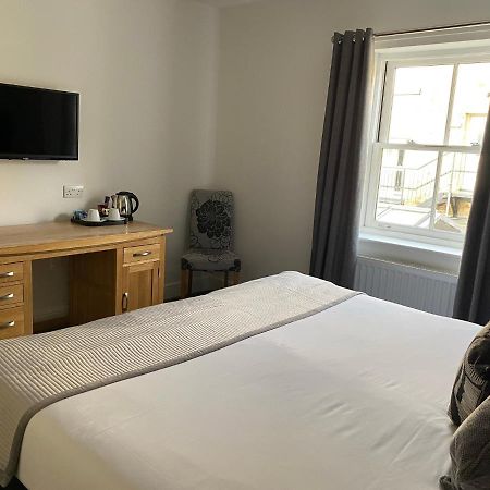 ברנרד קאסל The Three Horseshoes Hotel מראה חיצוני תמונה
