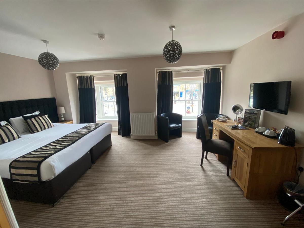 ברנרד קאסל The Three Horseshoes Hotel מראה חיצוני תמונה